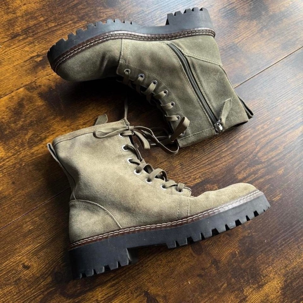 Nordstrom Women's Combat Boots Size 7.5 Olive Suede Lug Sole Zip Up